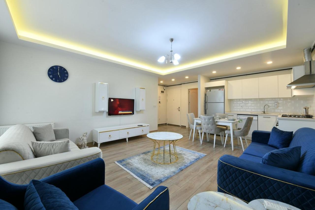 Kardes 5 Apartment *